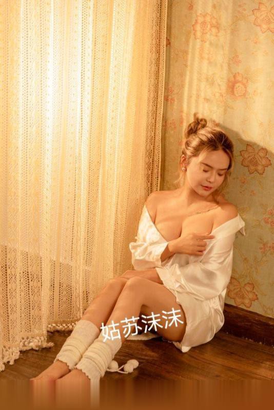 深喉巨乳骚妇-1.jpg