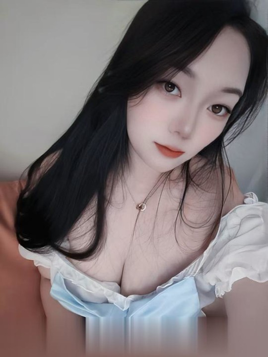 郑州小胖妞豆豆