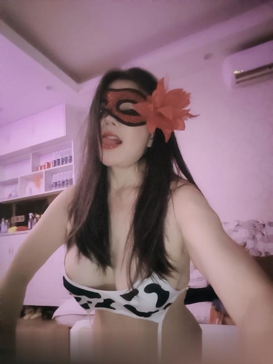 武汉武昌风骚小姐姐